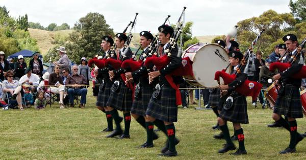 Scots College Pipe Band in action, Turakina Contest Jan. 29, 2012